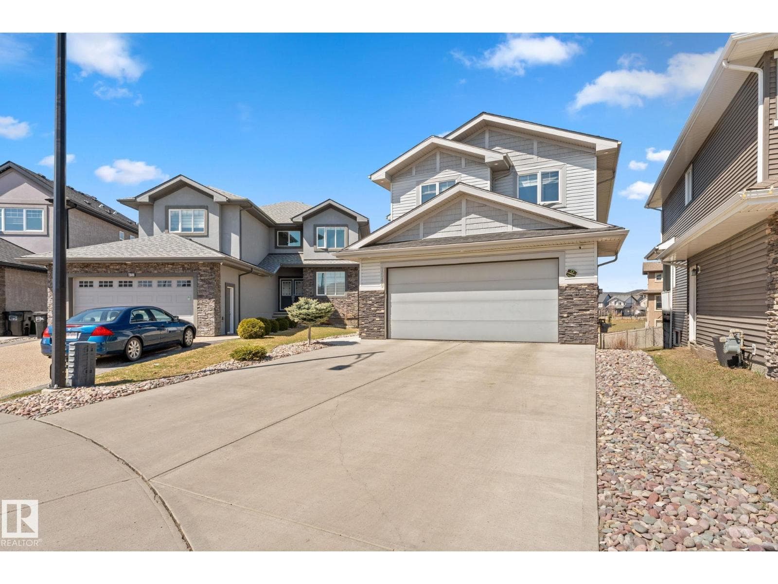 7640 179 AV NW — photo 3
