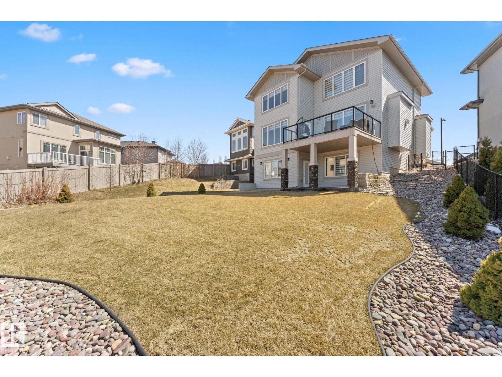 7640 179 AV NW — photo 5
