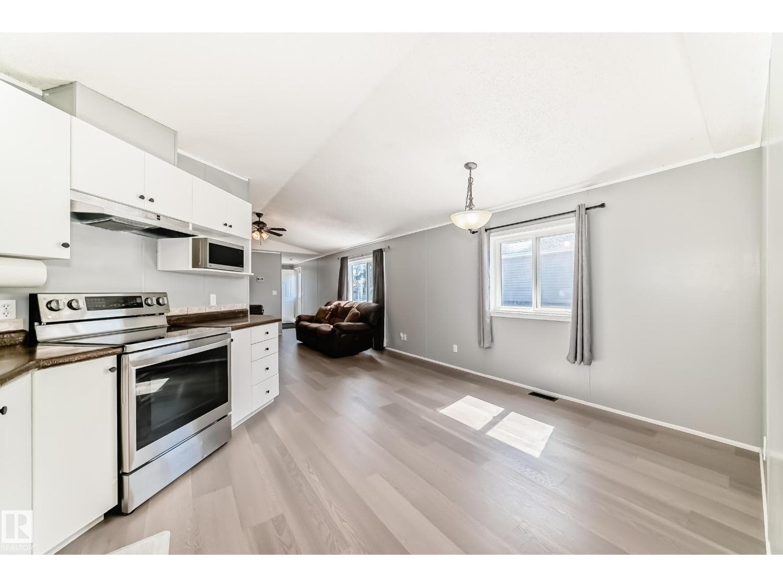 783 53222 Range road 272 photo 6