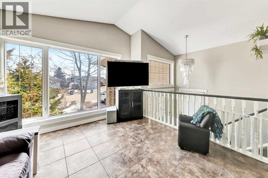 3308 63 Avenue photo 9