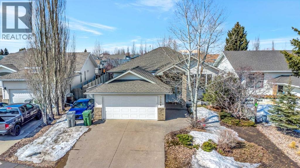 3308 63 Avenue photo 2