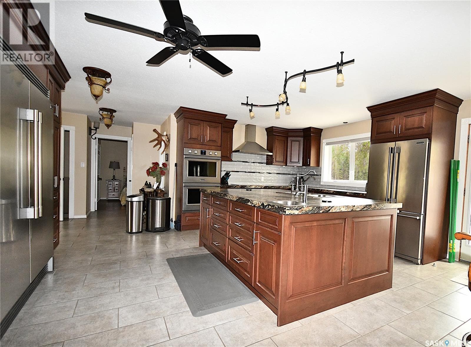 Eagles Wings Acreage photo 10
