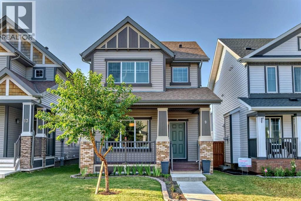 4 bed 4 bath single family at 9 Copperpond Avenue SE — $628,900