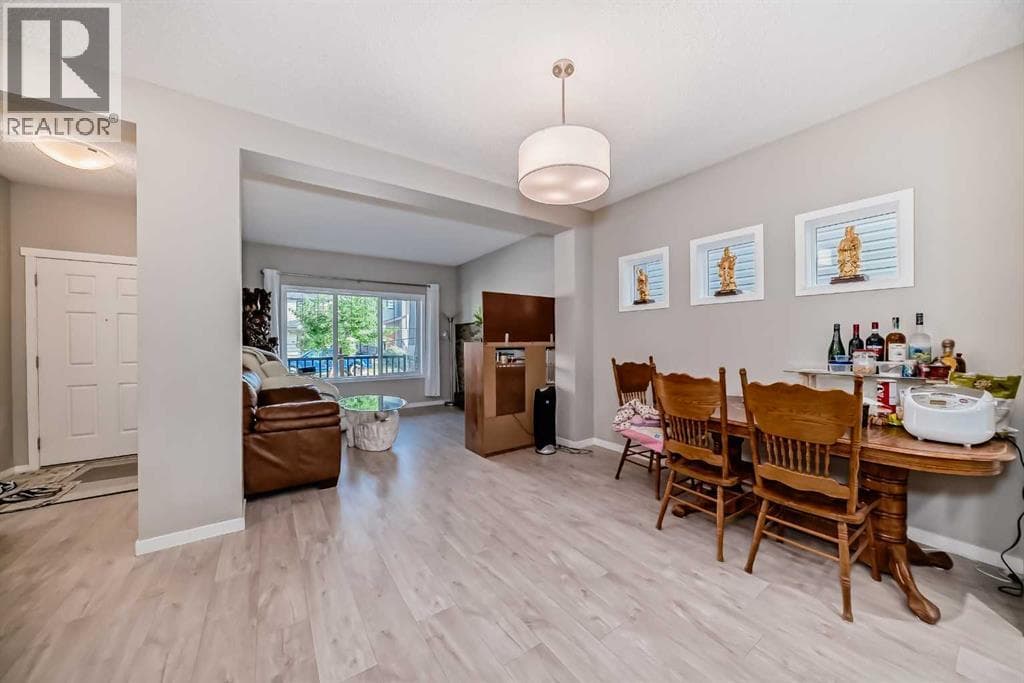 9 Copperpond Avenue SE photo 8
