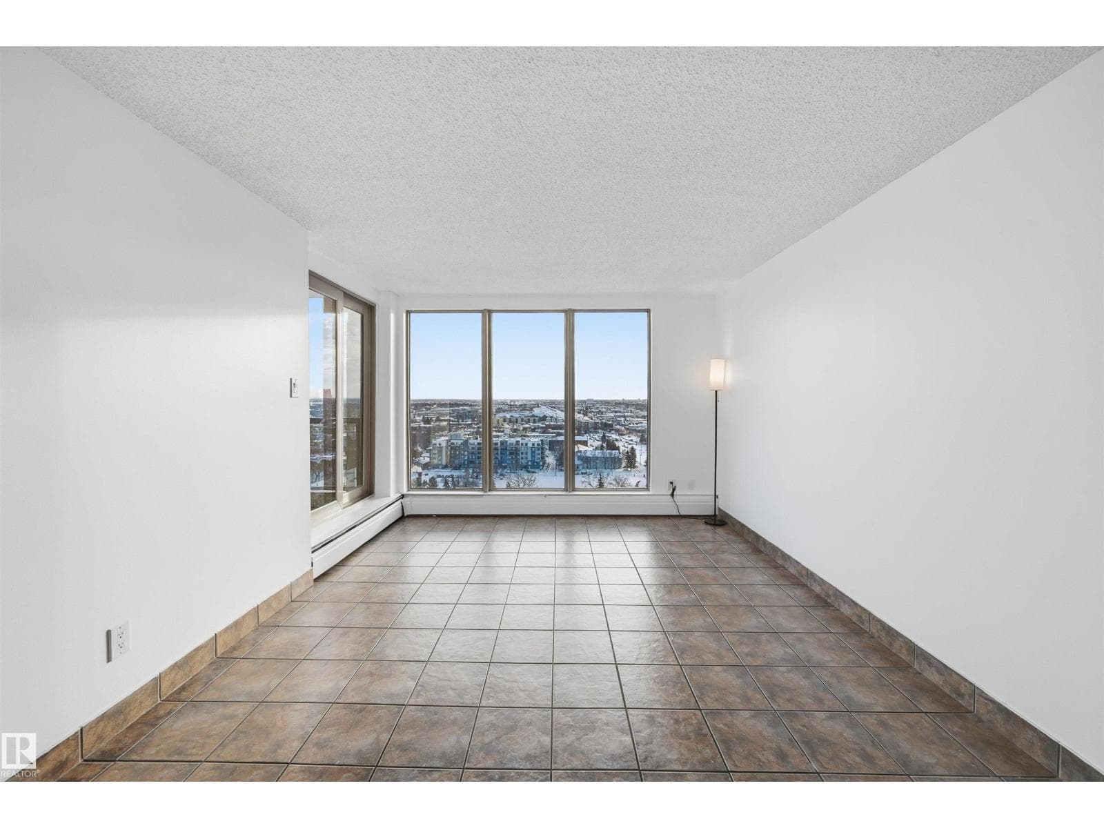 #1808 10149 SASKATCHEWAN DR NW photo 5