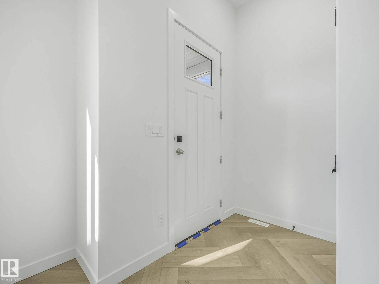 838 NORTHERN HARRIER LN NW photo 4