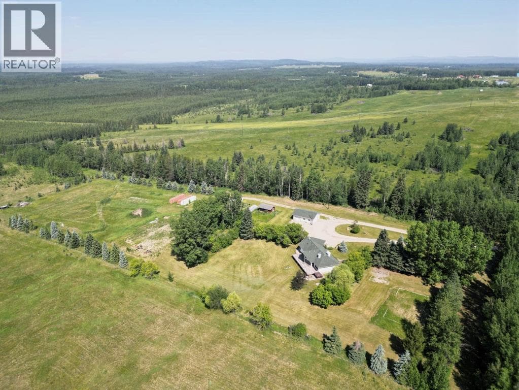 6701 15 Avenue photo 4