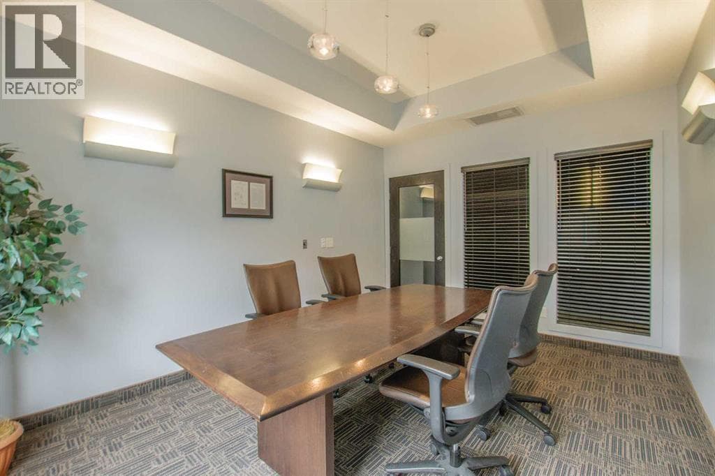 201, 10126 120 Avenue photo 9