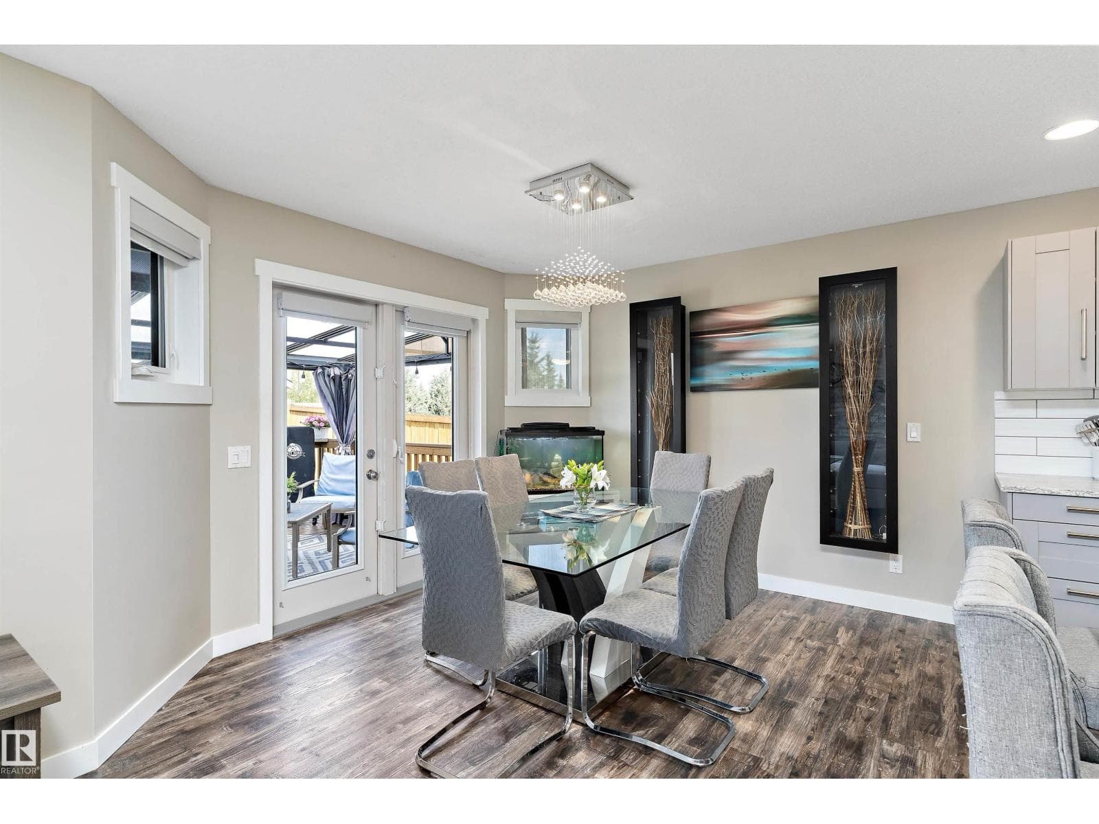 16532 140 ST NW photo 12