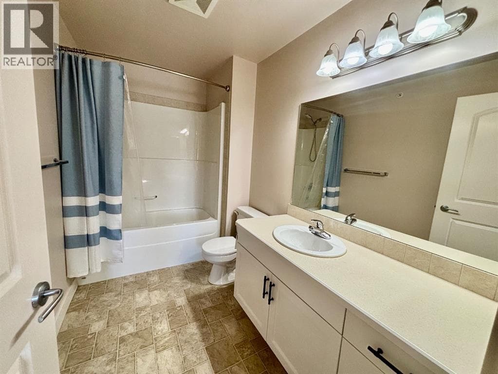 309, 109 Seabolt Drive photo 8