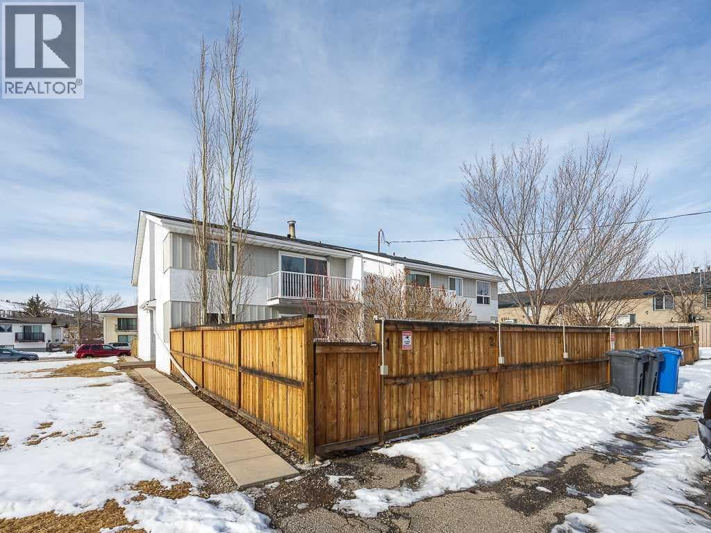5, 4328 75 Street NW photo 2