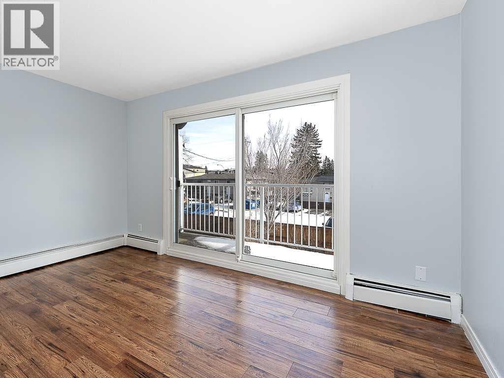 5, 4328 75 Street NW photo 9