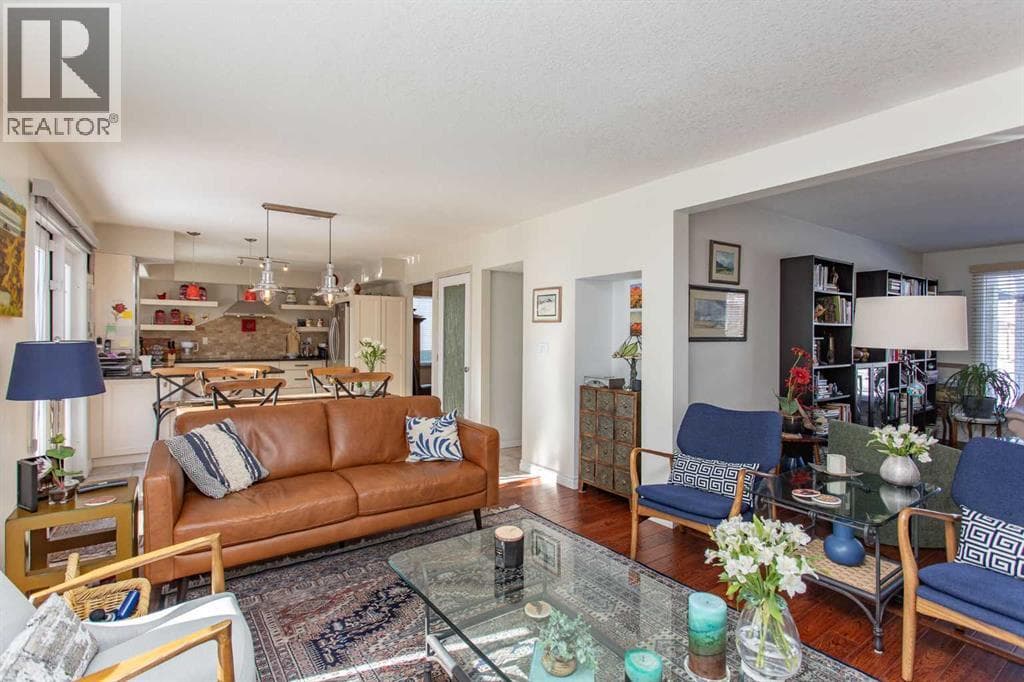 18 Mclevin Crescent photo 12