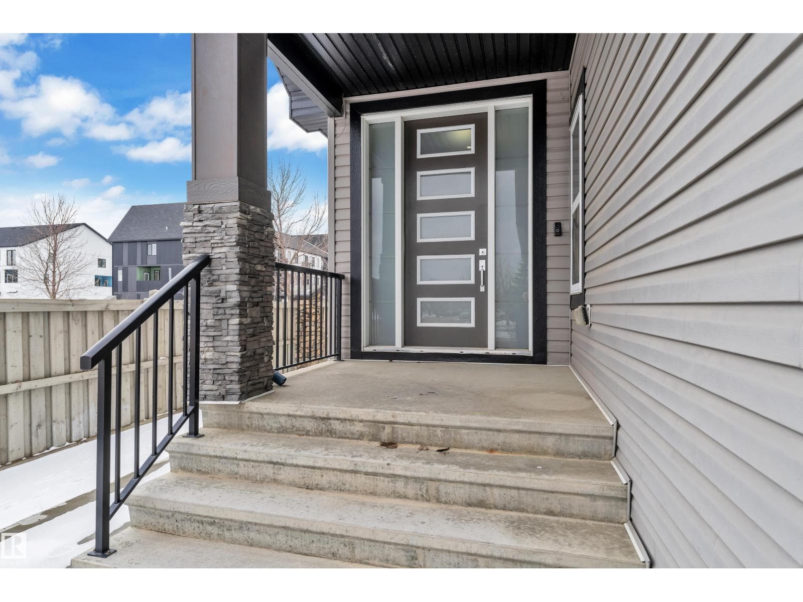 3702 CLAXTON PL SW photo 3