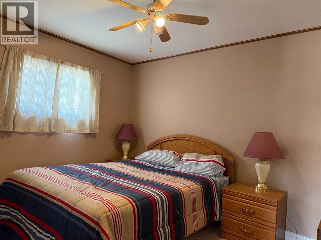104 7 Avenue N photo 10