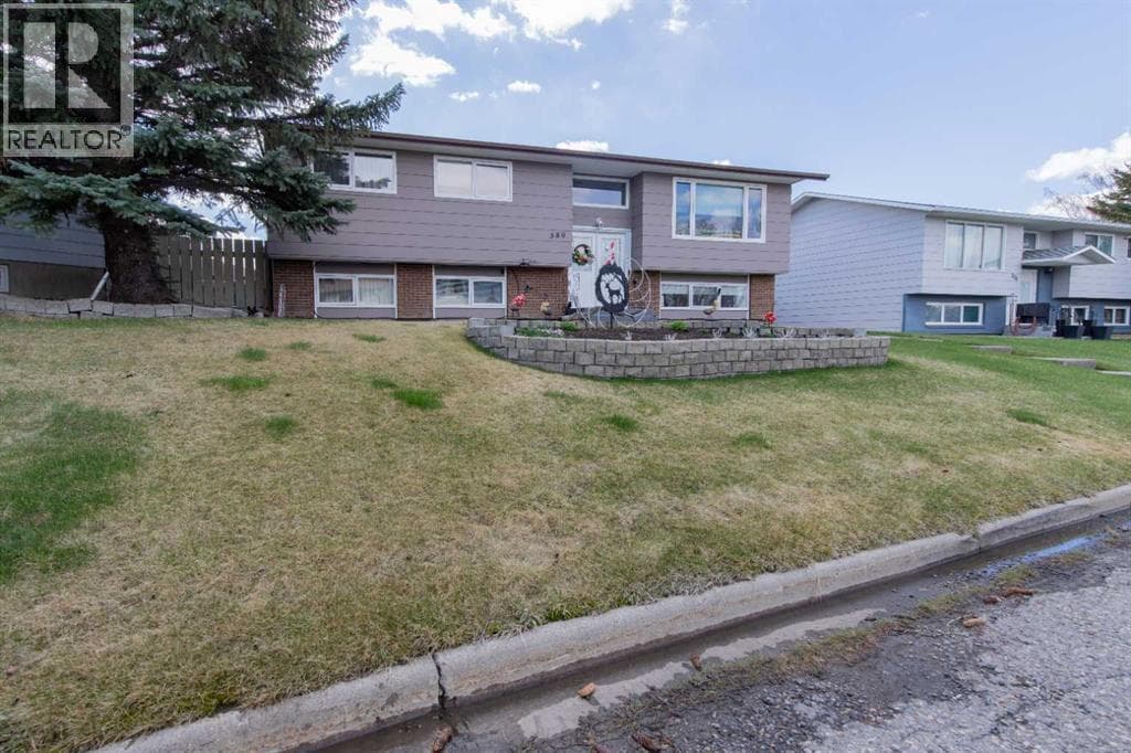 580 McDougall Street photo 3