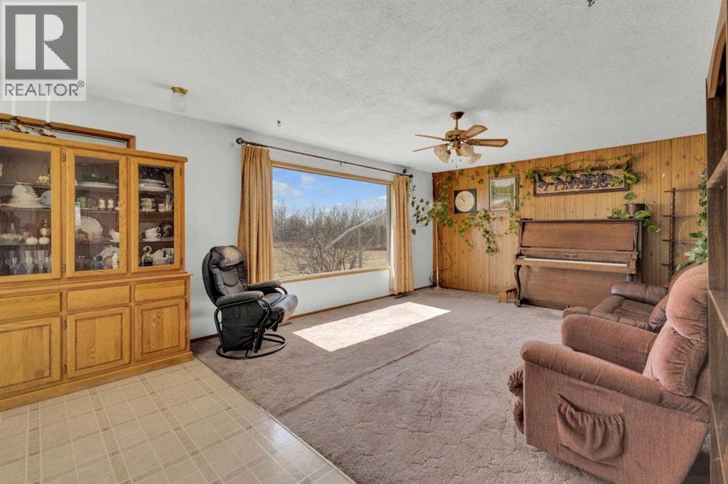 38311 Range Road 244 photo 11