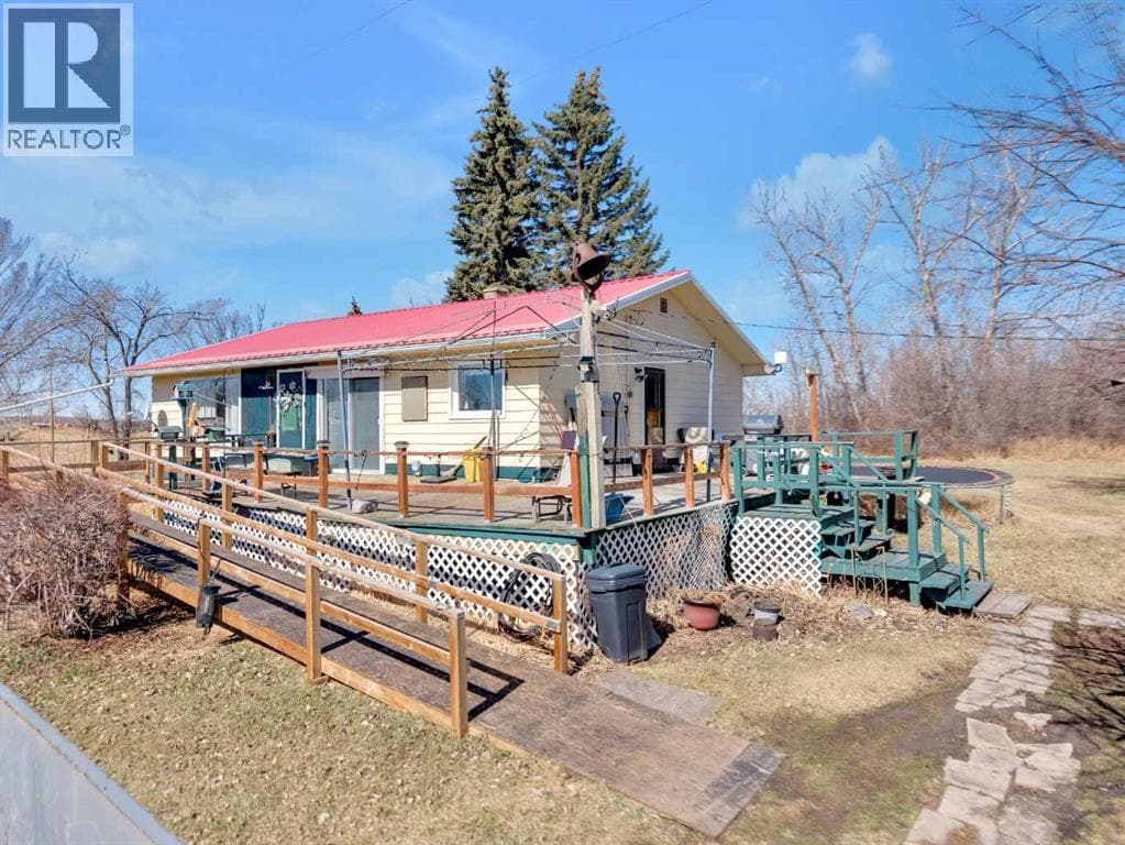 38311 Range Road 244 photo 5