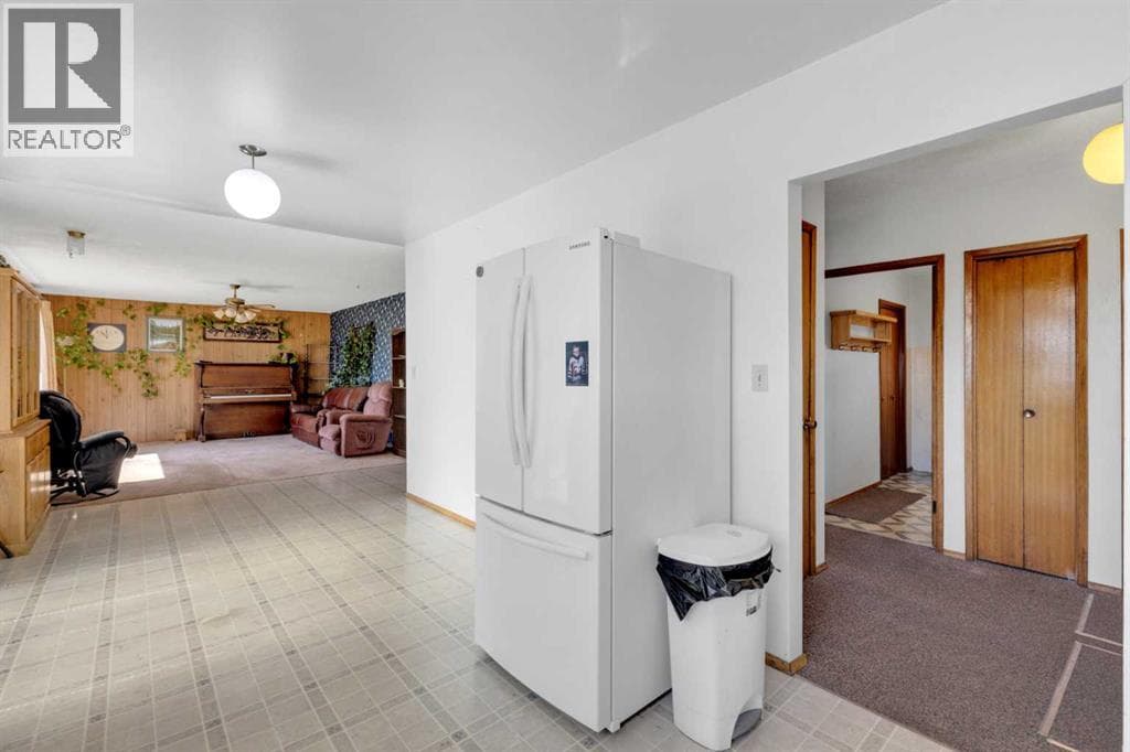 38311 Range Road 244 photo 8