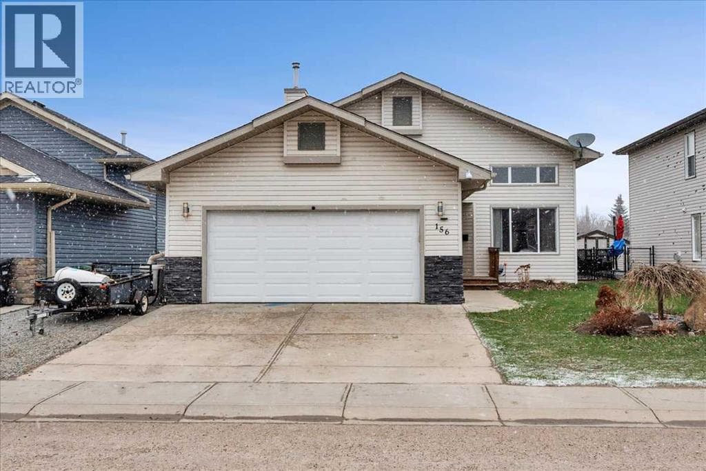 156 Aspen Creek Crescent photo 2