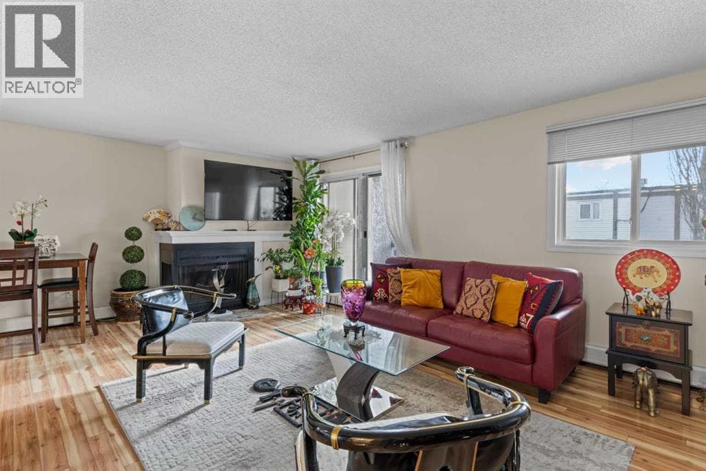 301, 305 25 Avenue SW — photo 5
