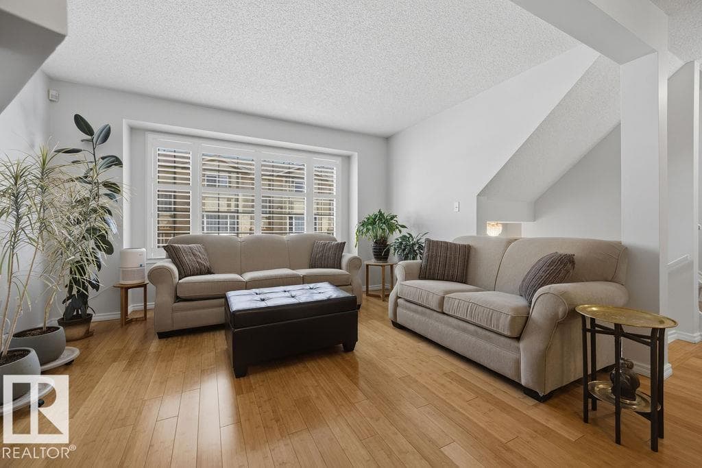 17624 96 AV NW — photo 4