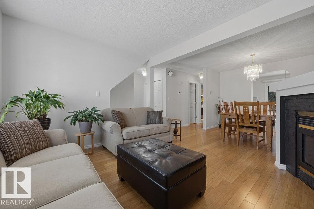 17624 96 AV NW — photo 5