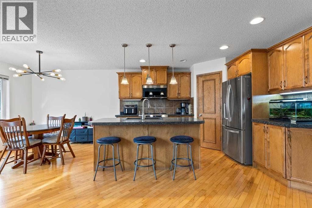 921 Cranston Drive SE photo 4