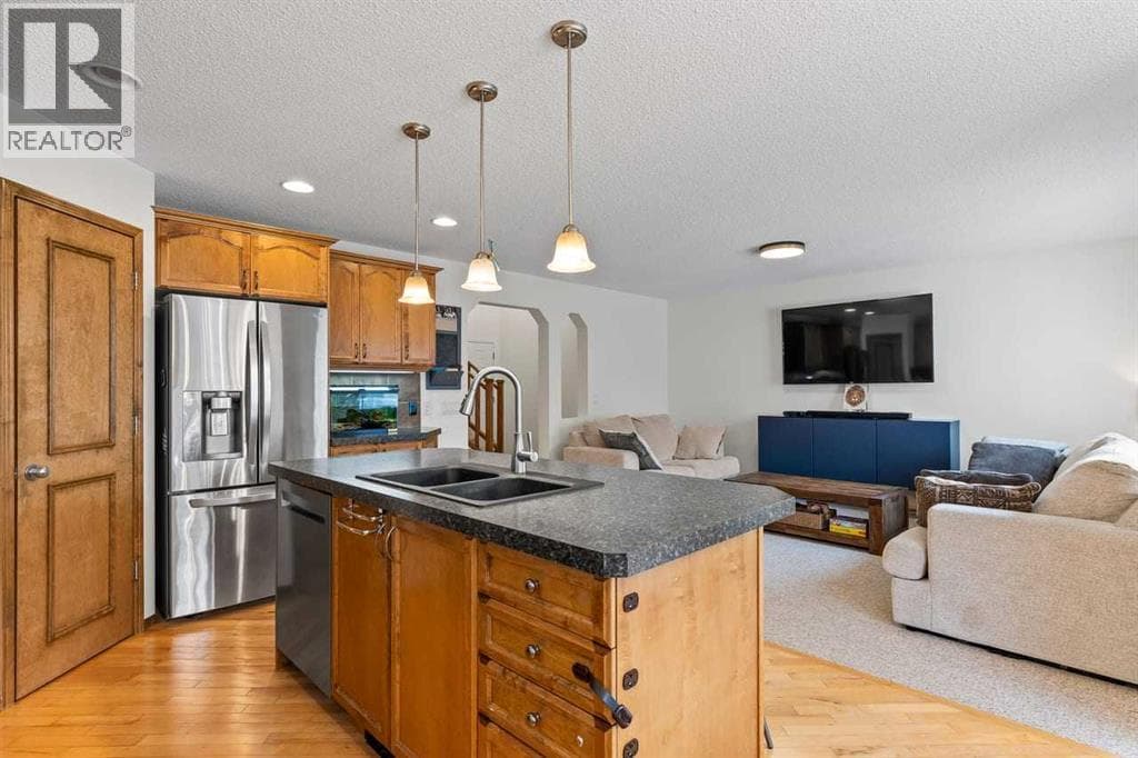 921 Cranston Drive SE photo 6
