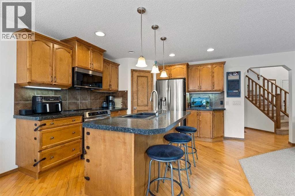 921 Cranston Drive SE photo 5