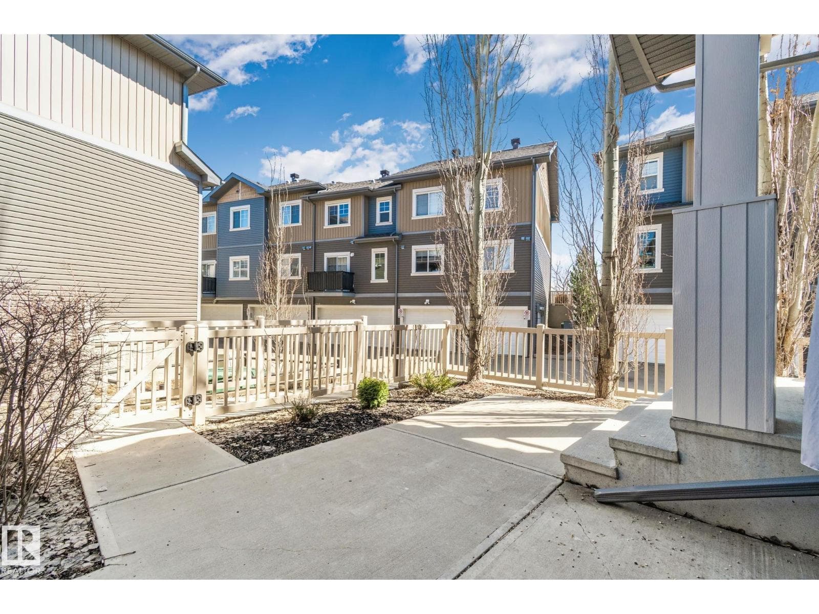 #55 1030 CHAPPELLE BV SW — photo 3