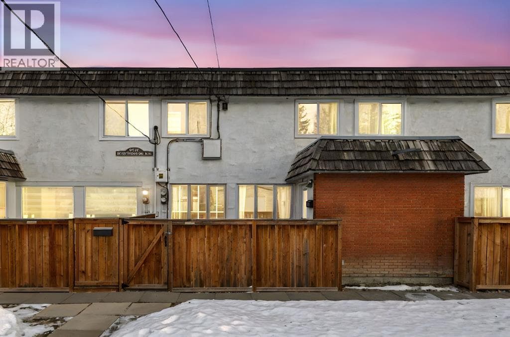 2 bed 1 bath single family at 6, 6147 Buckthorn Road NW — $284,888