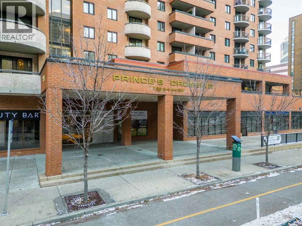 1 bed 1 bath single family at 1209, 738 3 Avenue SW — $189,900