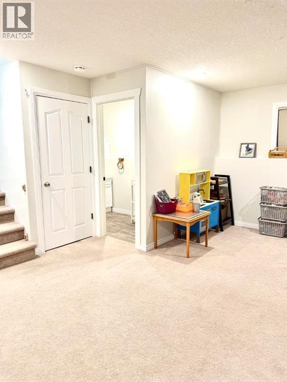 668 Blackfoot Terrace W photo 12