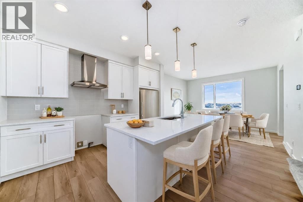3 bed 3 bath single family at 138 Lanark Gate SE — $499,900