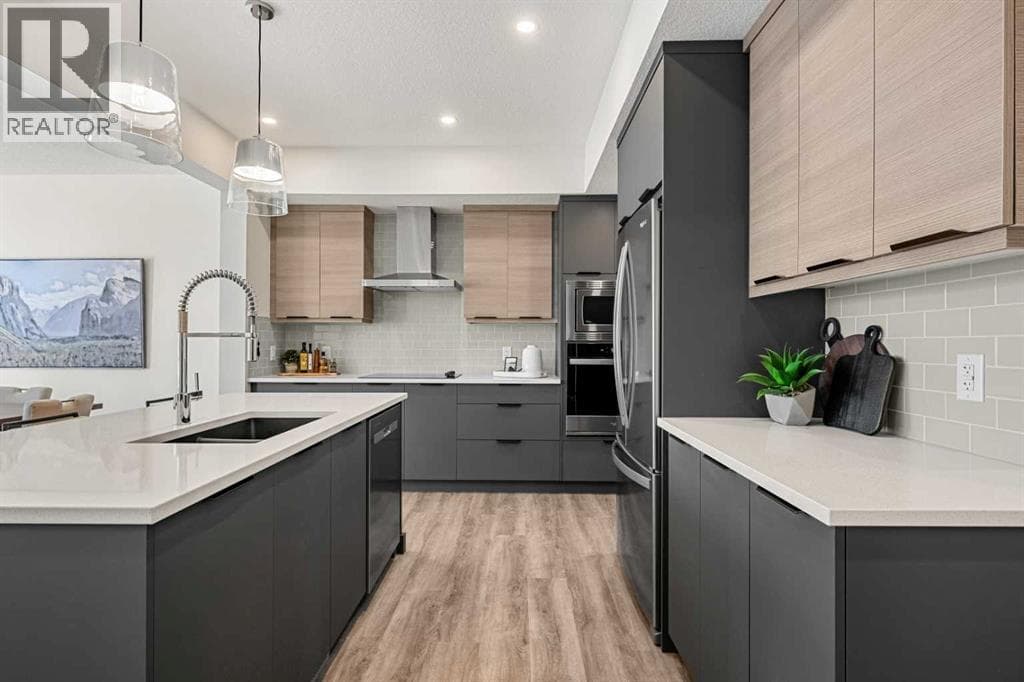 121 Quartz Crescent photo 11
