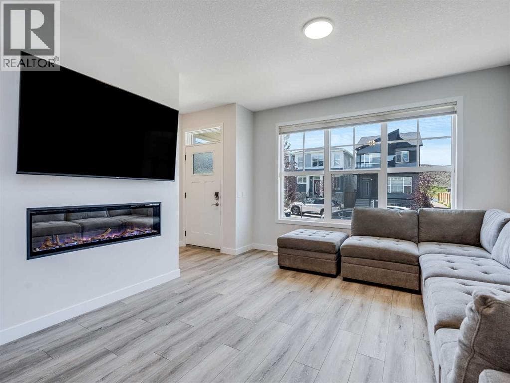 235 Aquila Way NW photo 6