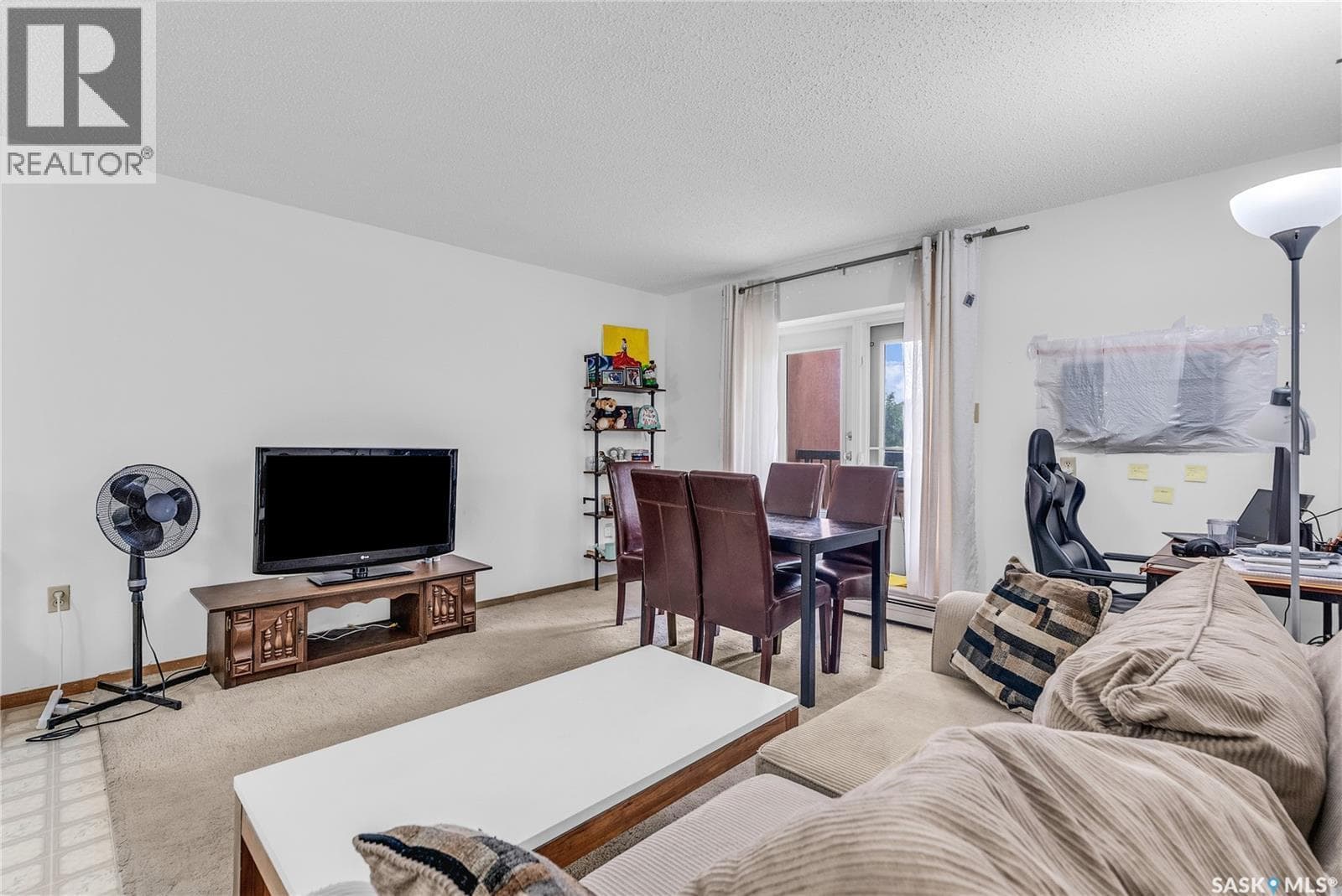 305 405 5th AVENUE N photo 11