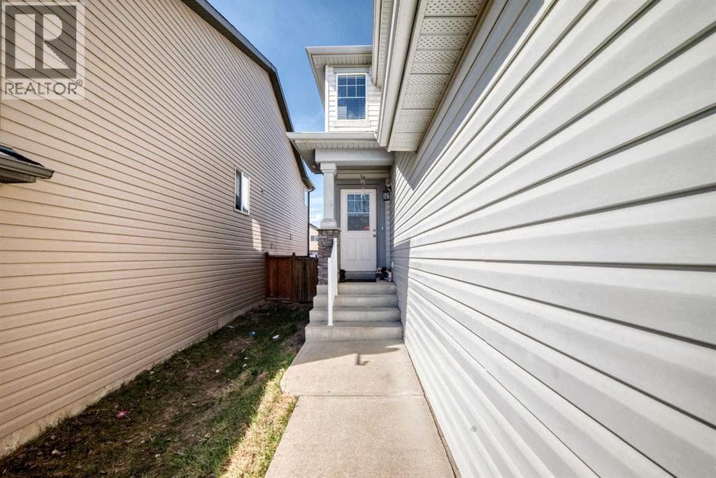 151 COVEPARK Green NE photo 4