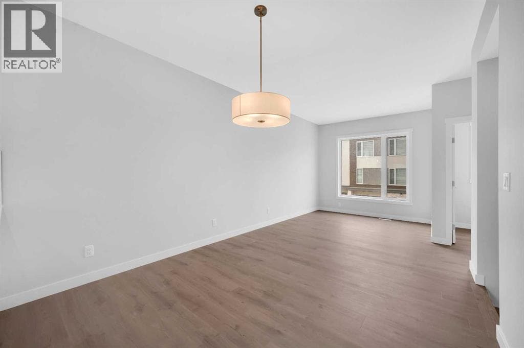 305 Shawnee Square SW photo 5