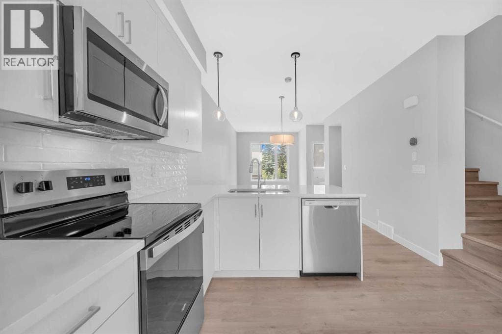 305 Shawnee Square SW photo 9