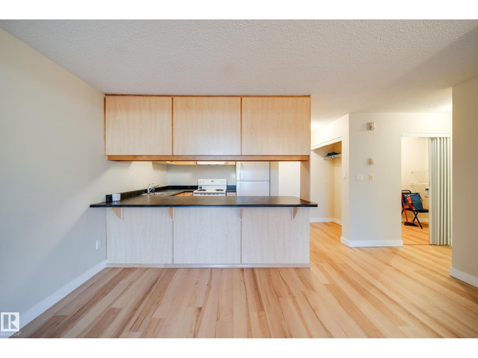 #106 2628 MILL WOODS RD E NW photo 12