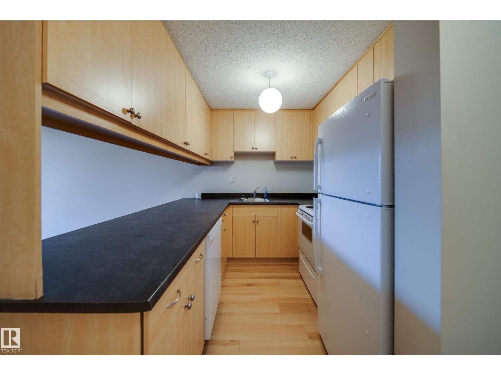 #106 2628 MILL WOODS RD E NW photo 5
