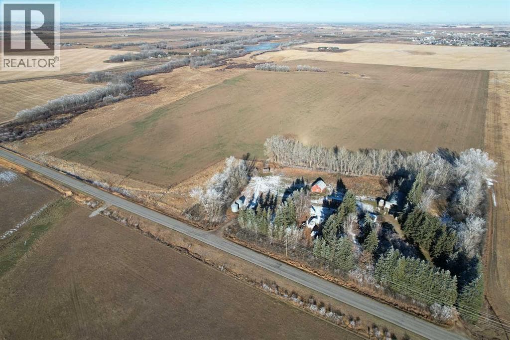 1542 Township Road 324 photo 2