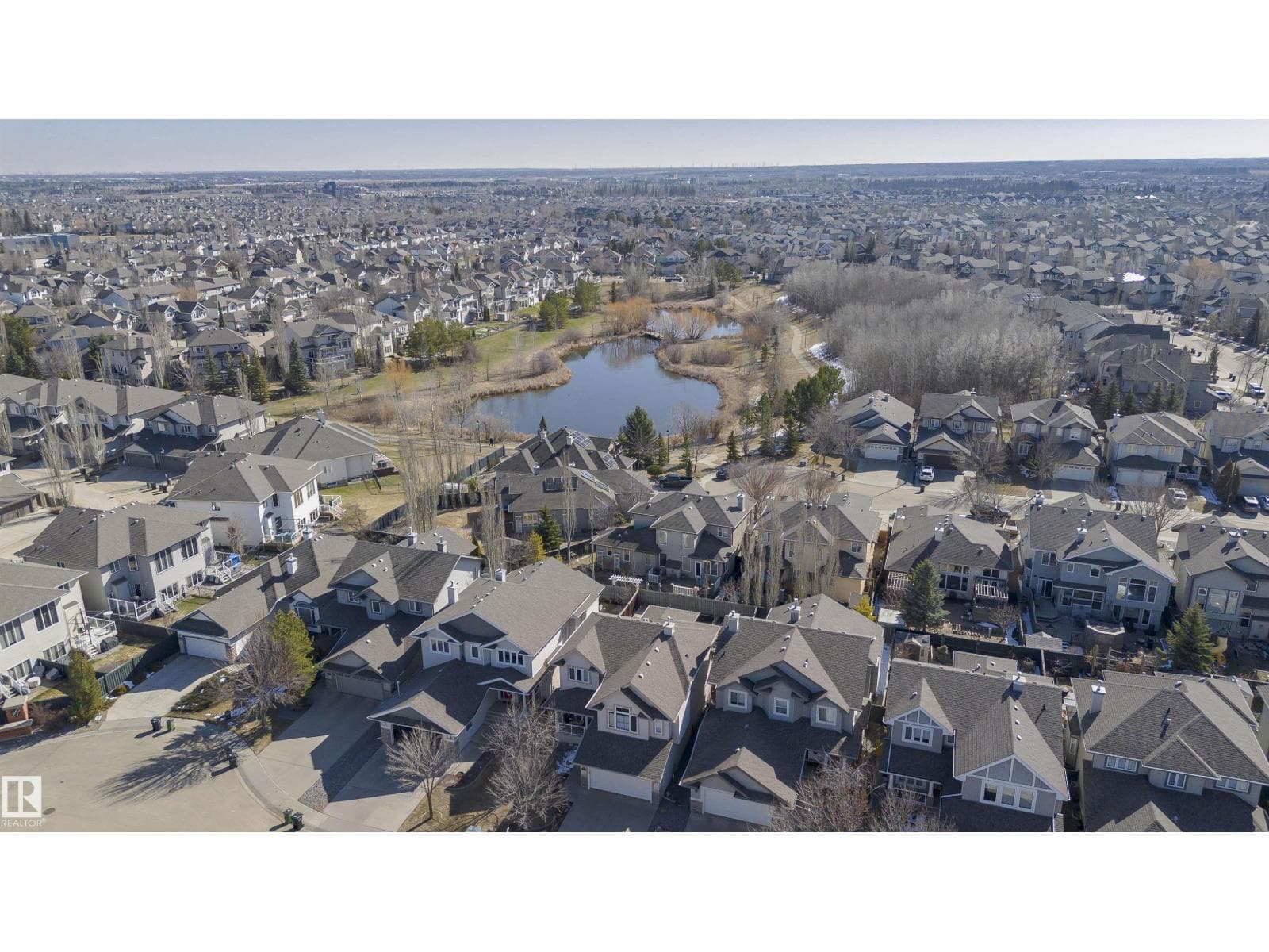 3 bed 3 bath single family at 1915 126 ST SW — $579,900