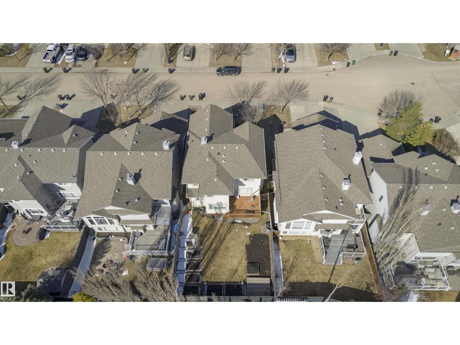 1915 126 ST SW photo 4