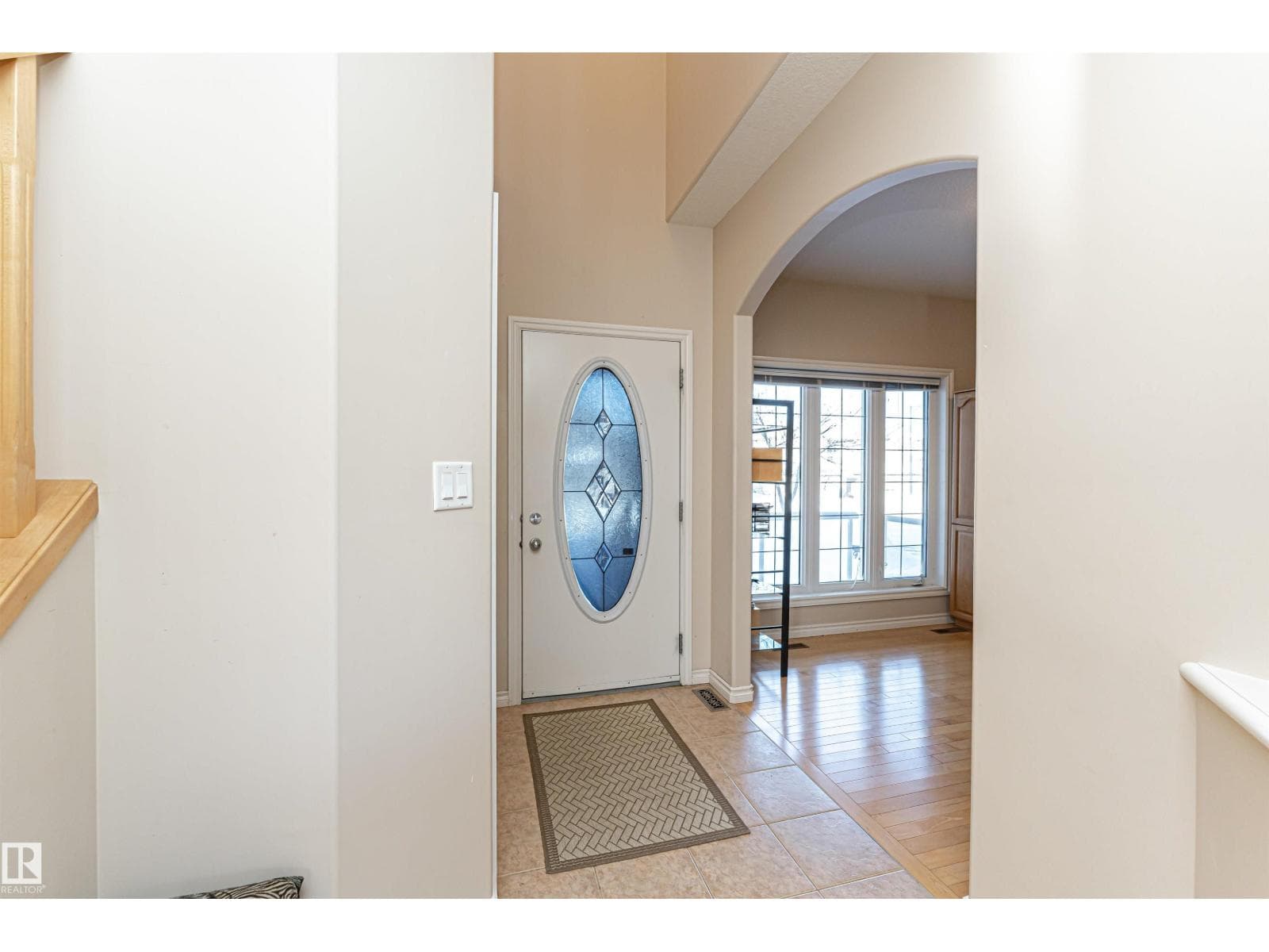1915 126 ST SW photo 7