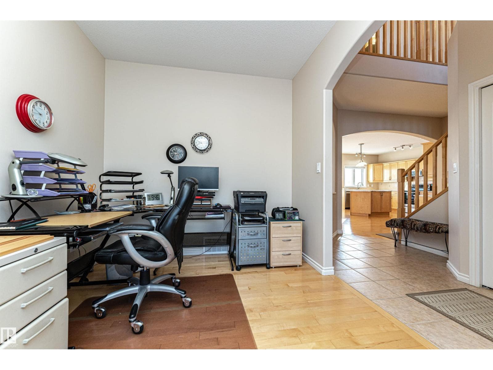 1915 126 ST SW photo 9