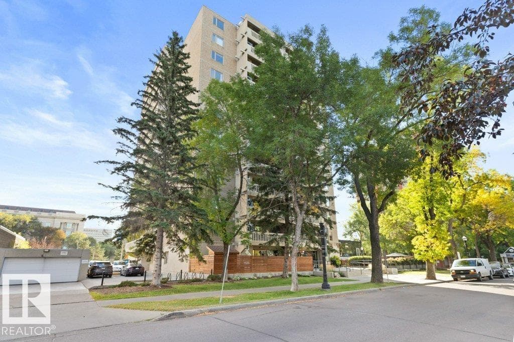 #202 9809 110 ST NW