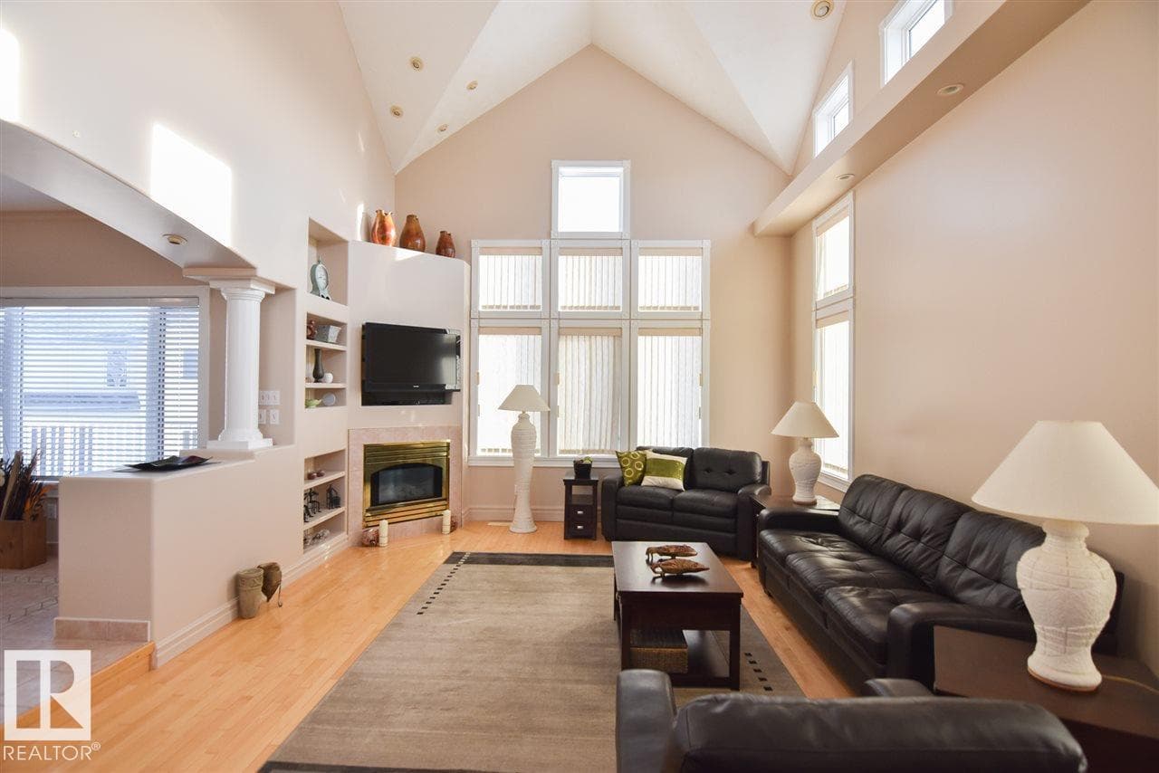 16115 57 ST NW photo 3